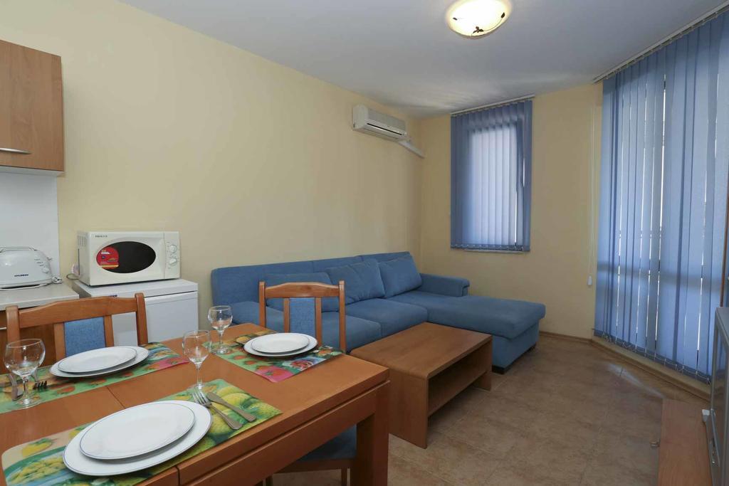 Dreams Apartment *